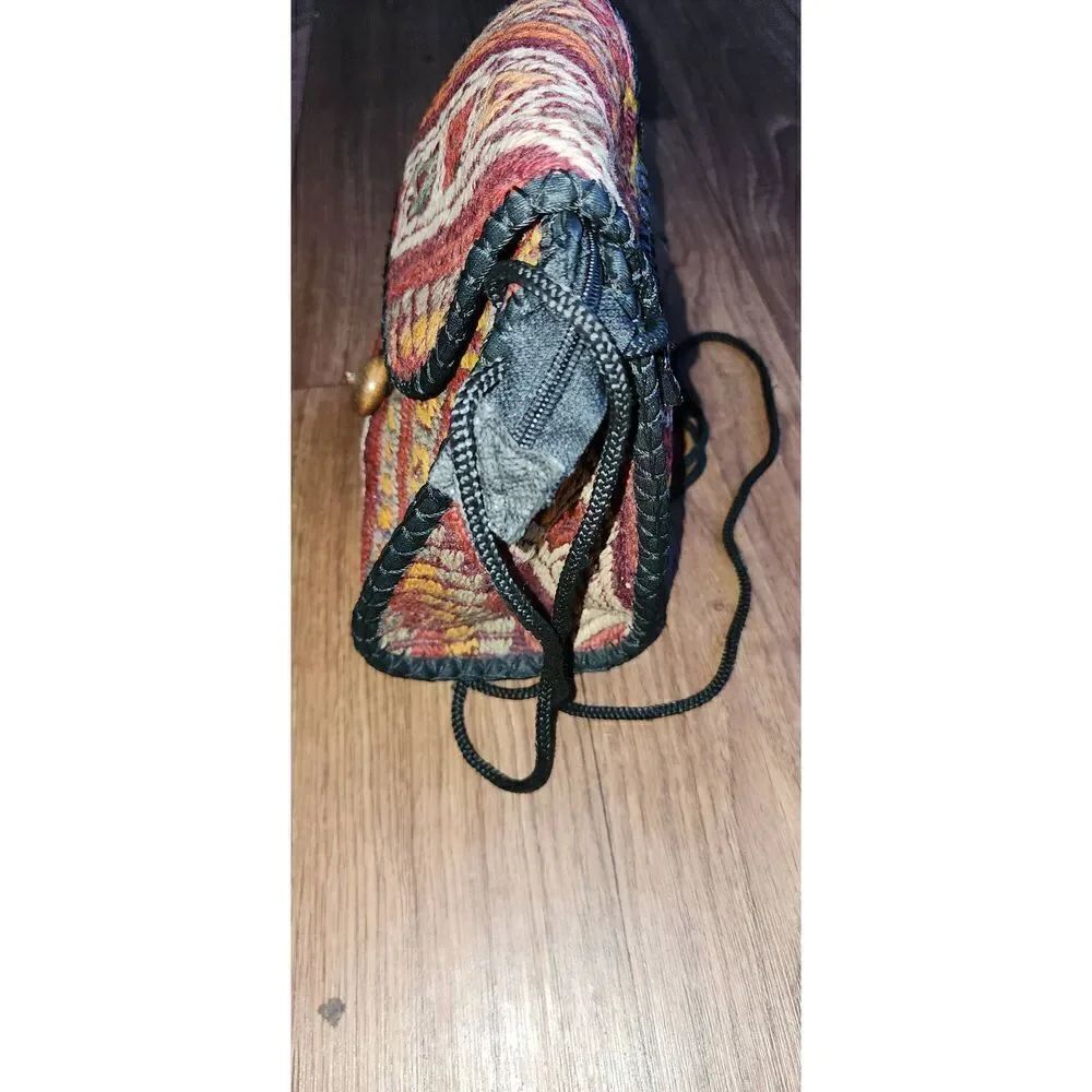 Wool Crossbody/ Backpack   - Picture 4 of 7